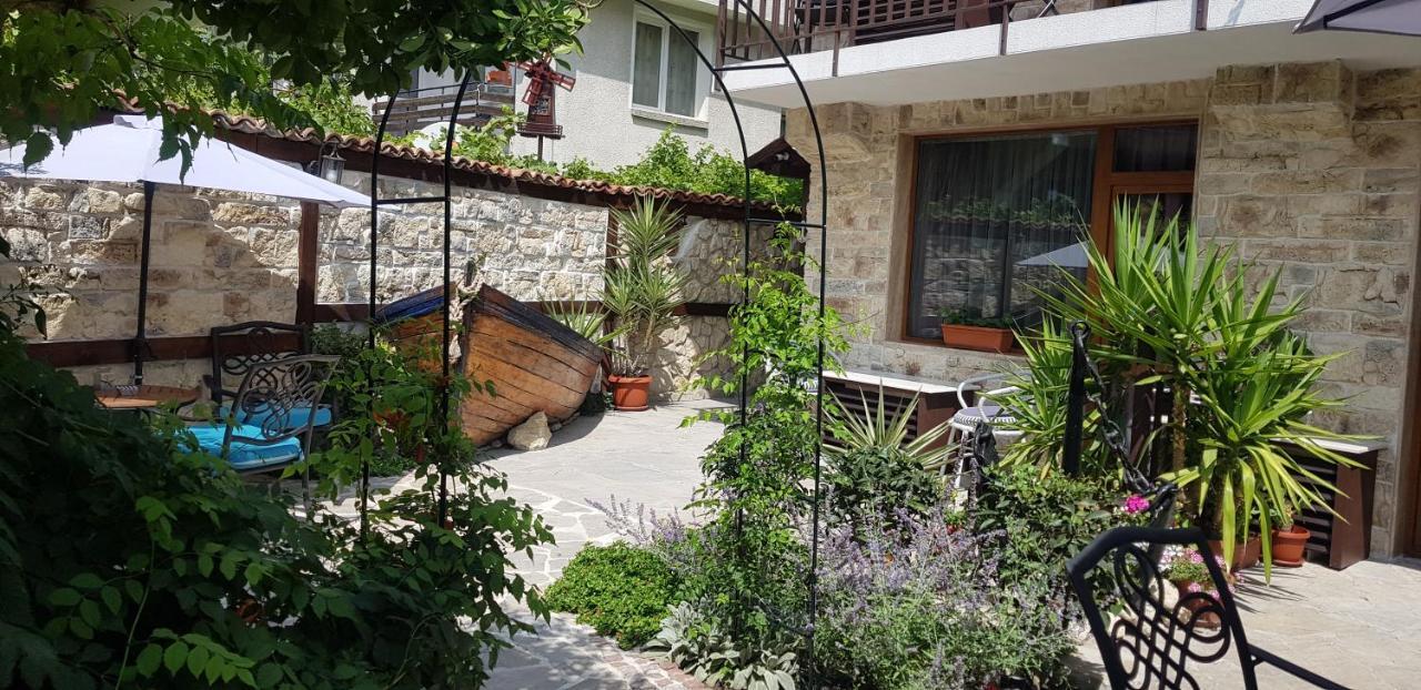 Kirios Hotel Nesebar Eksteriør bilde